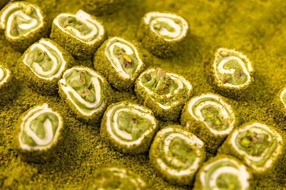 İçi Dışı Bol Antep Fıstıklı Lokum 1 Adet - 500gr