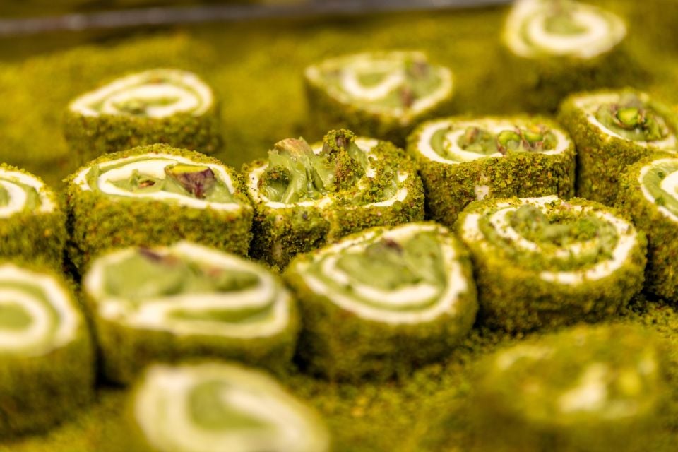 İçi Dışı Bol Antep Fıstıklı Lokum