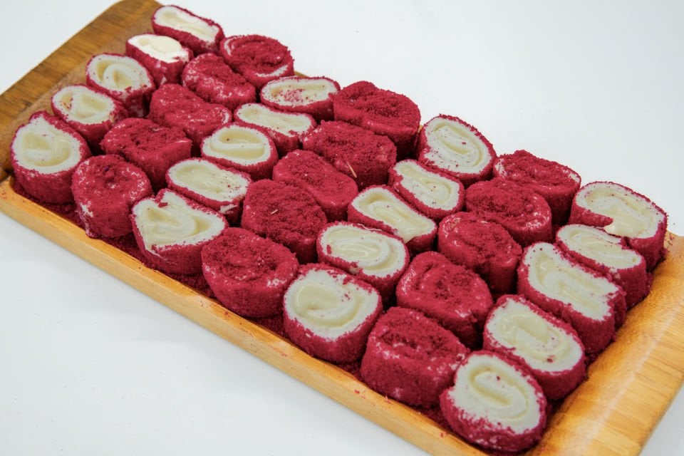 Beyaz Çikolatalı Kırmızı Velvetli Lokum 500gr